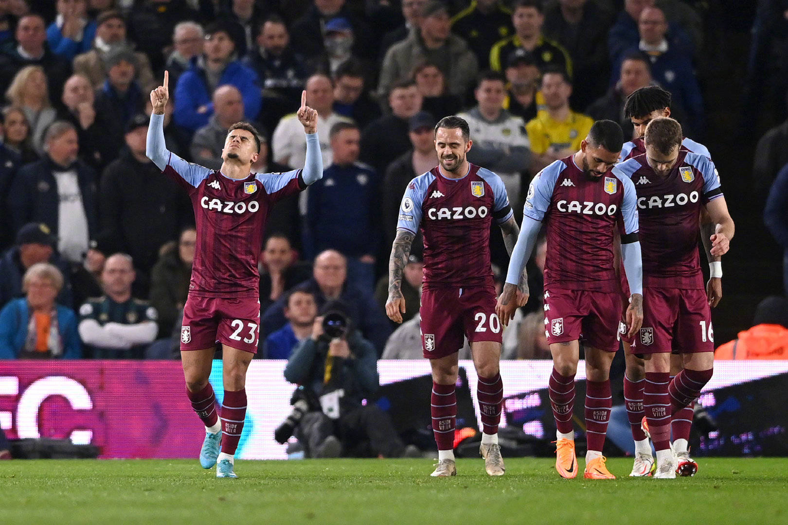 与之对比 与之对比